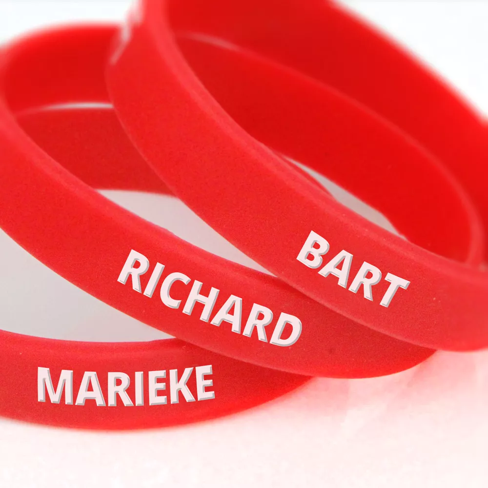 Per stuk gepersonaliseerd lasergravure + 1 kleur invul