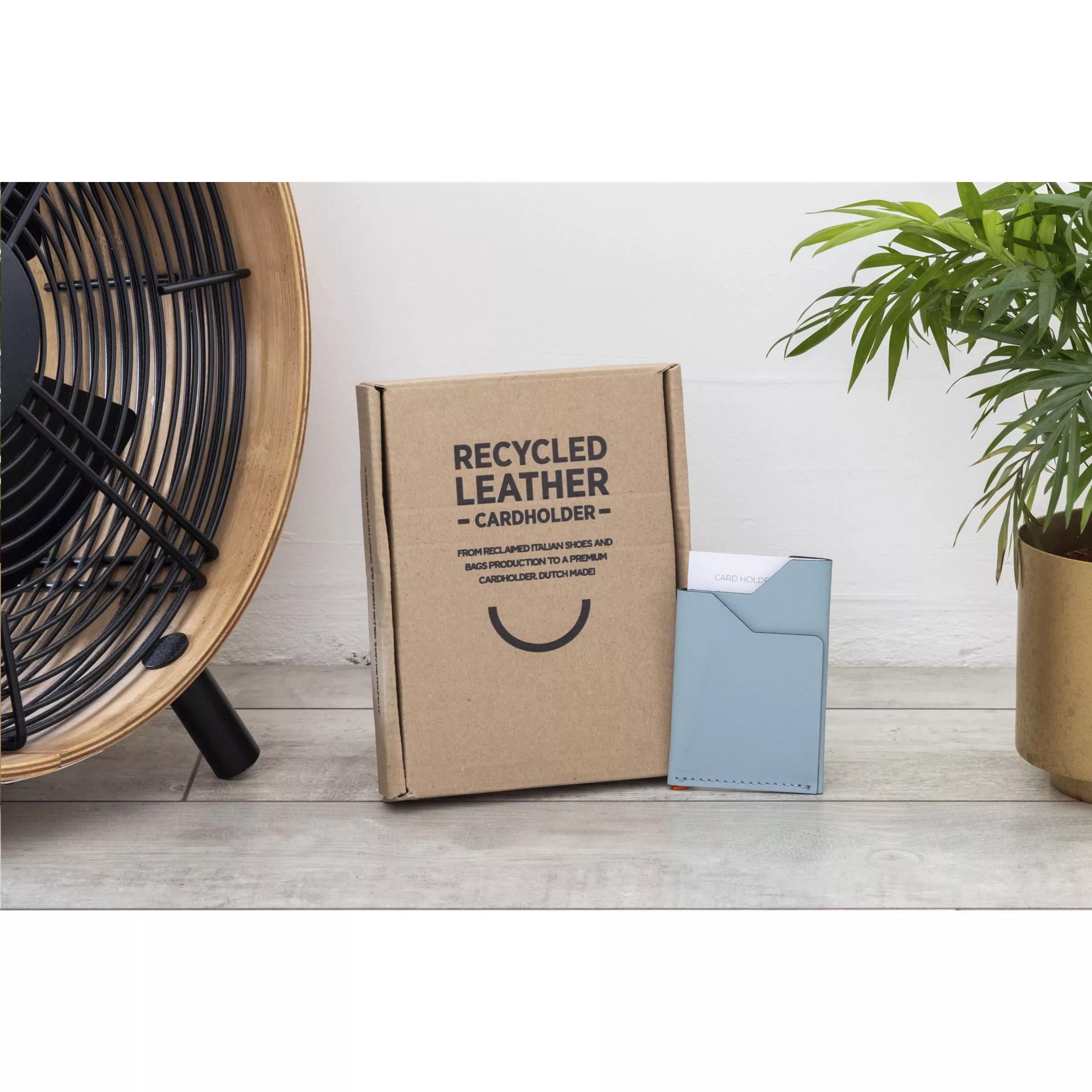 Recycled Leather Cardholder kaarthouder