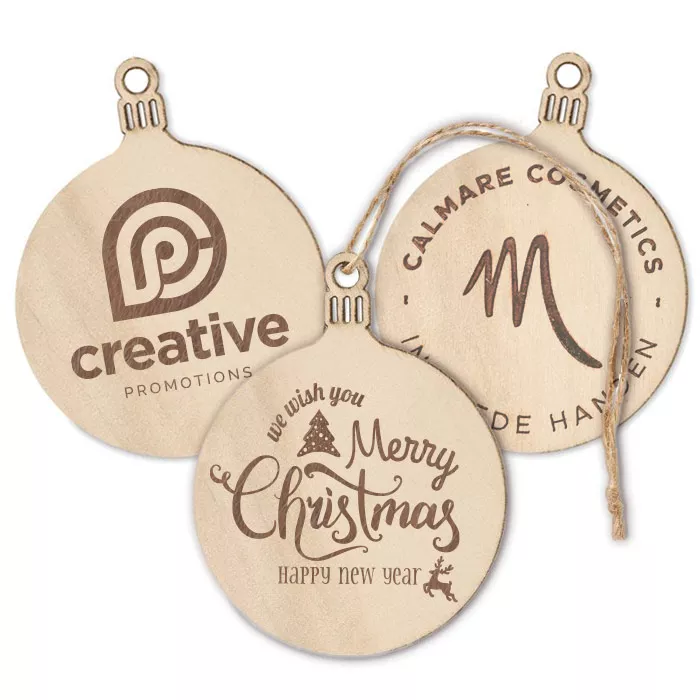 BALY houten kerstbal graveren